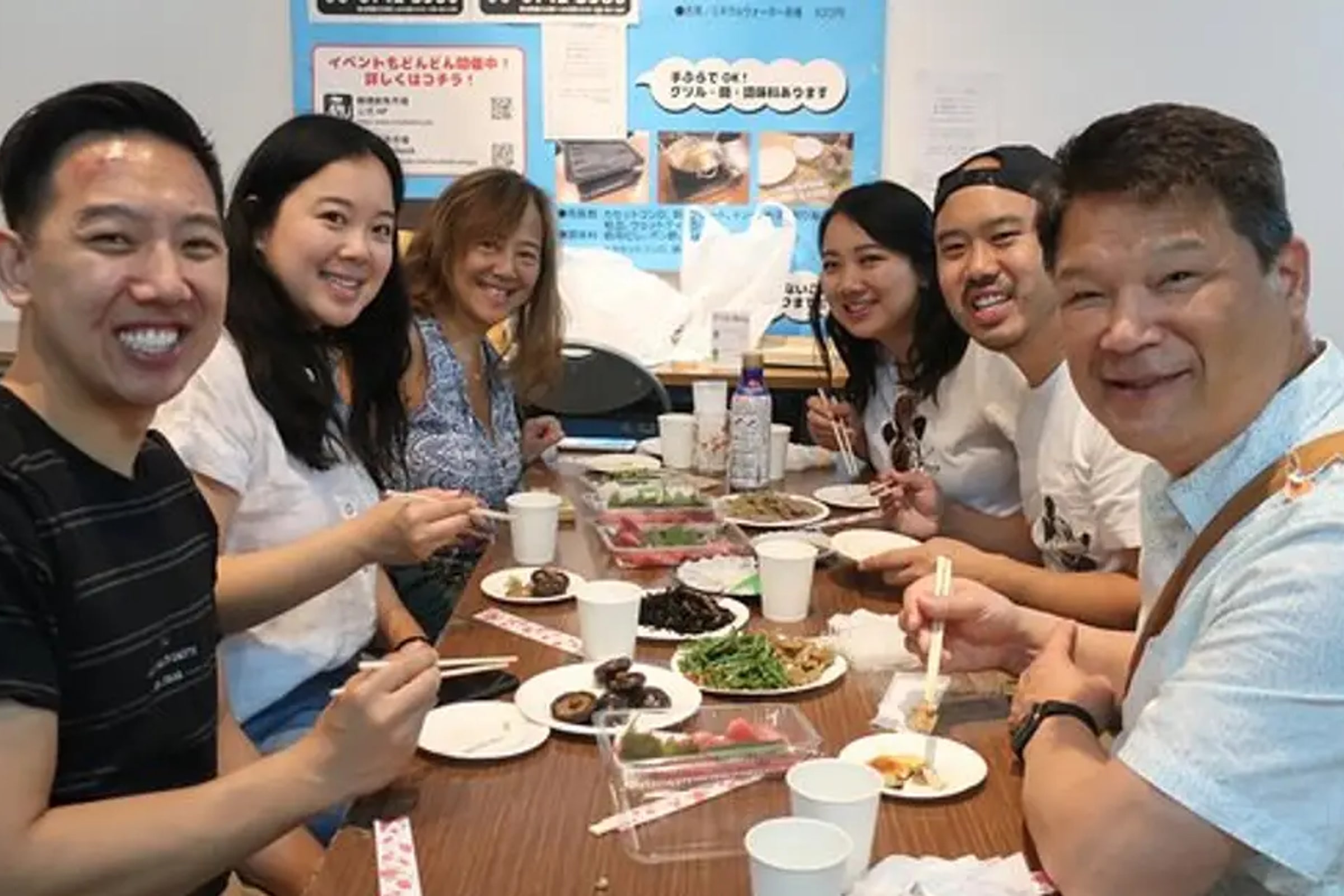 Osaka Food Walking Tour with Market Visit